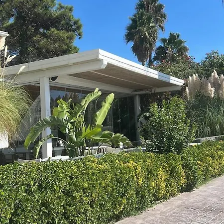 Cozy By Joni Apartament *