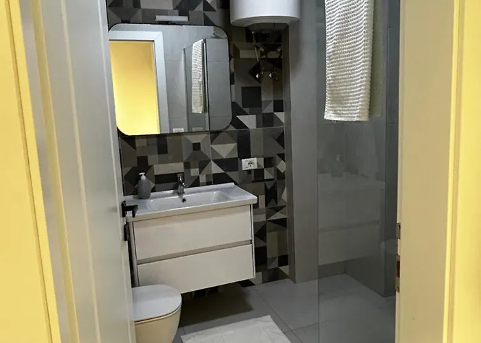 Cozy By Joni Appartement Durrës